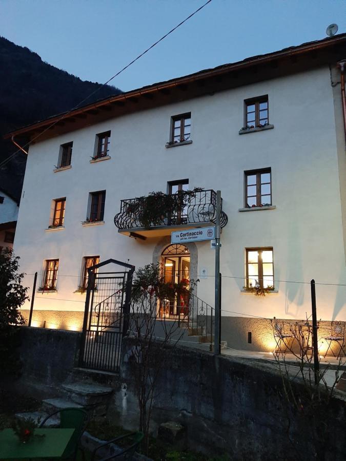 Casa Pasini-Foresteria Piuro Екстериор снимка